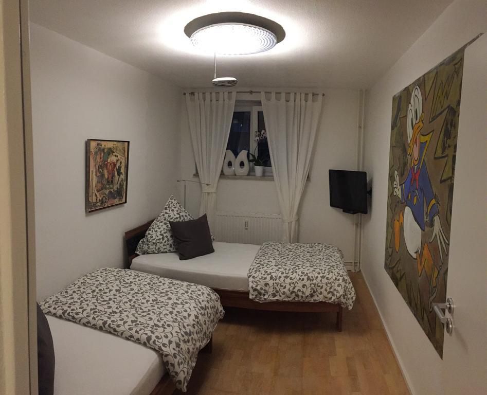 Ferien Und Messewohnug Apartment Koln Bagian luar foto