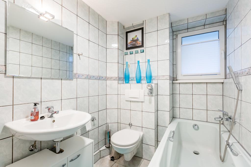 Ferien Und Messewohnug Apartment Koln Bagian luar foto