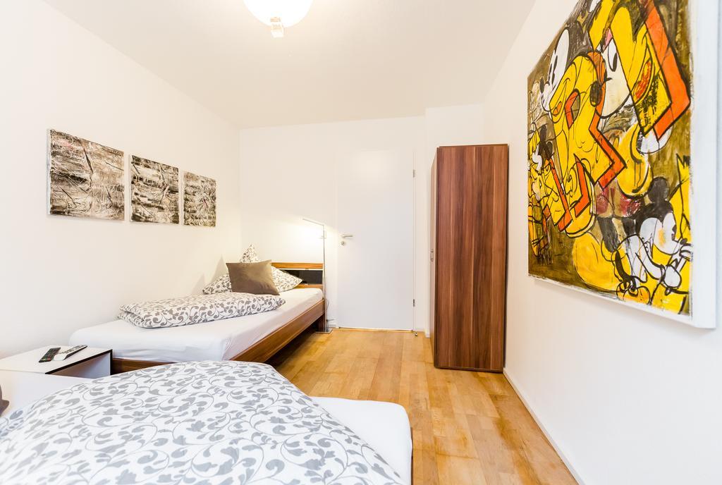 Ferien Und Messewohnug Apartment Koln Bagian luar foto