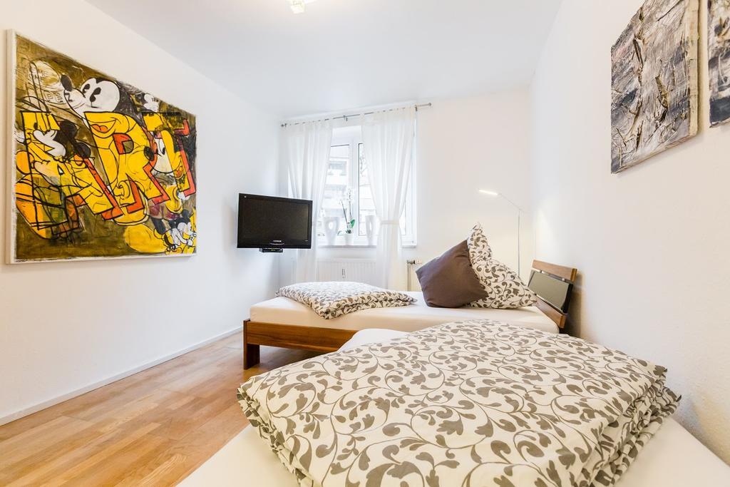 Ferien Und Messewohnug Apartment Koln Bagian luar foto